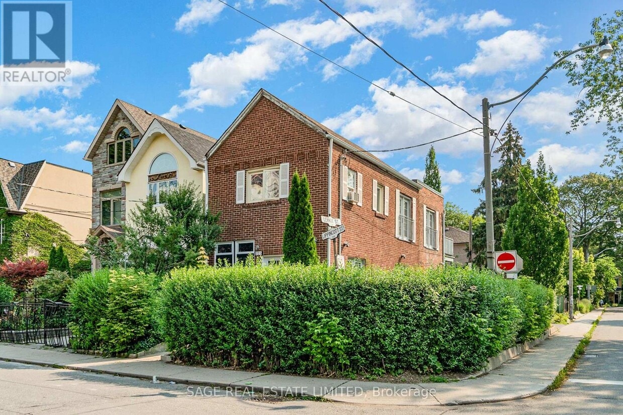 Photo principale - 325 Lippincott St