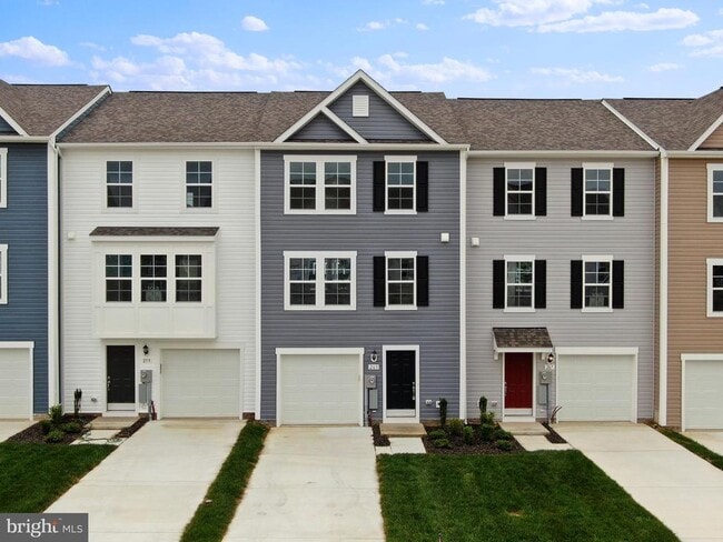 Building Photo - 241 Clifton Mnr