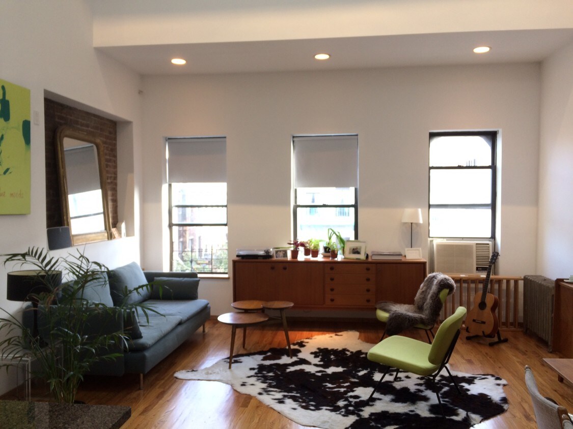 Foto principal - 723 Union St
