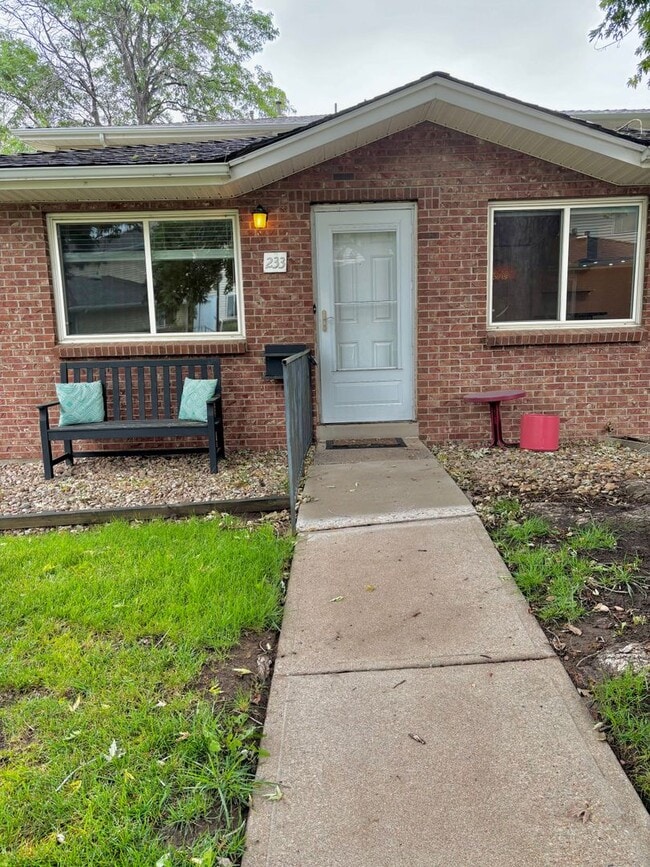 Building Photo - Live in Style! Updated Denver 2-Bedroom Townhome with Modern Design & Large 1-Car Garage!!