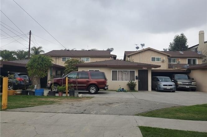 Foto principal - 7913 Howe St