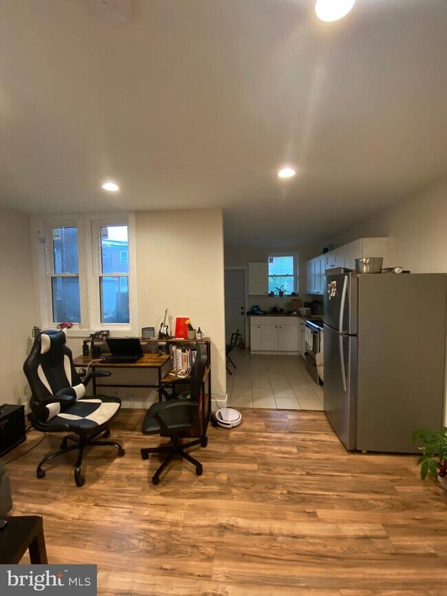 Foto del edificio - 5156 Leiper St