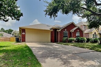 Building Photo - 3318 Noble Hollow Dr