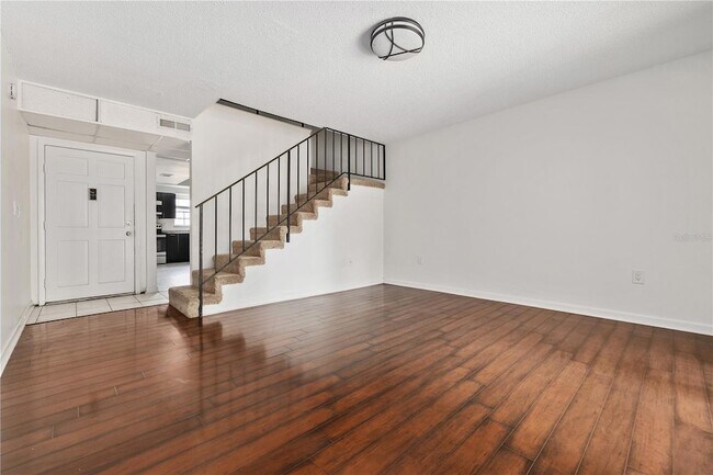 Foto del edificio - 14414 Reuter Strasse Cir