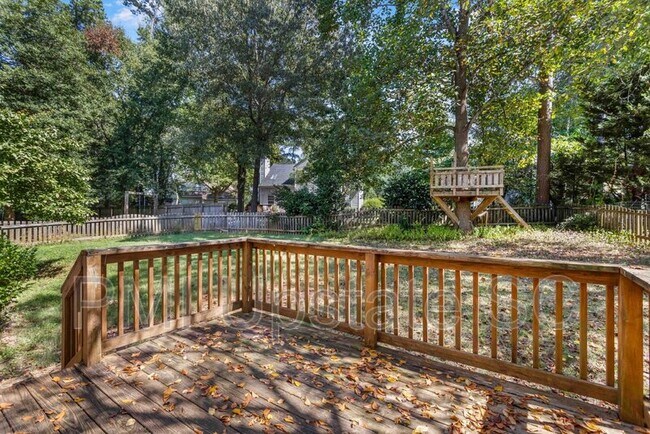 Building Photo - 104 Loden Ct
