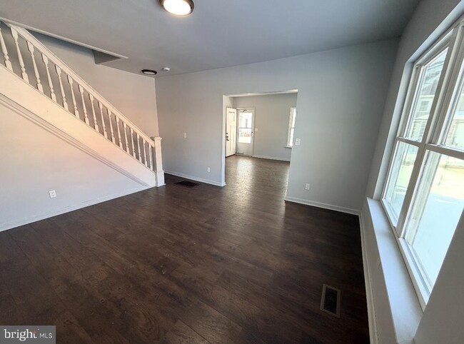 Building Photo - 139 Denny Ave