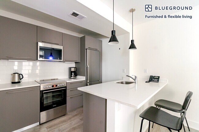 Foto del edificio - 816 Potomac Ave SE