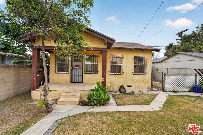 Building Photo - 5008 S Wilton Pl