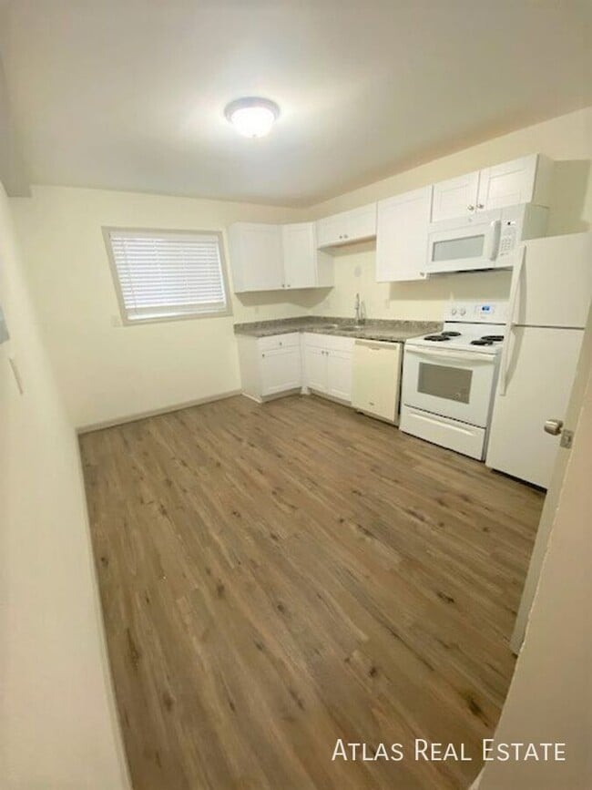 Photo - 2107 Preuss Rd Apartment