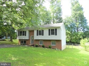 Building Photo - 7100 Plantation Forest Dr