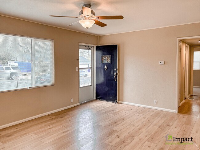 Foto del edificio - 403 Burlington Ave