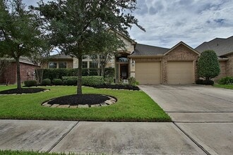 Building Photo - 14822 Yellow Begonia Dr