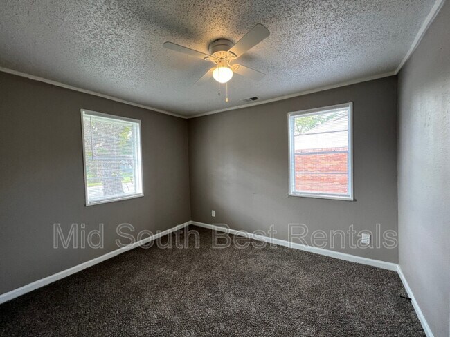 Foto del edificio - 2932 Southwall St