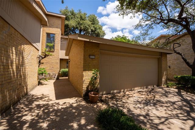 Foto del edificio - 3111 Duck Creek Pkwy