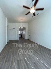 Building Photo - 4114 E Kaweah Ave