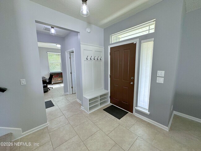 Building Photo - 7048 Rosabella Cir