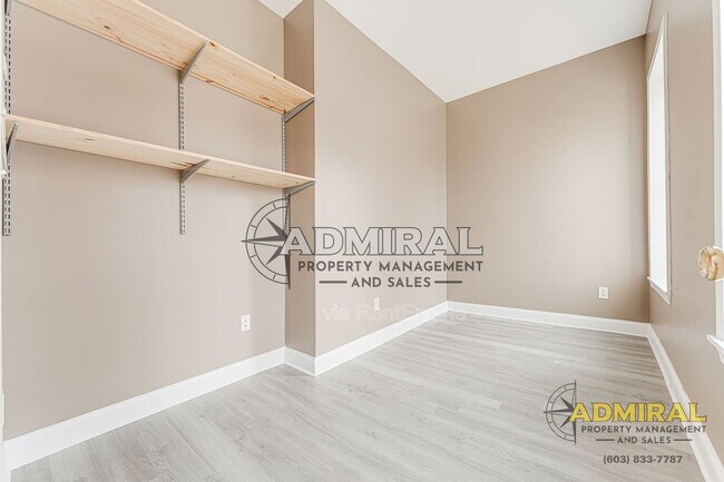 Foto del edificio - 282 Central Ave