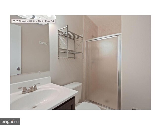 Foto del edificio - 5528 Ridgeton Hill Ct