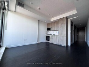 Building Photo - 75 Billes Hts