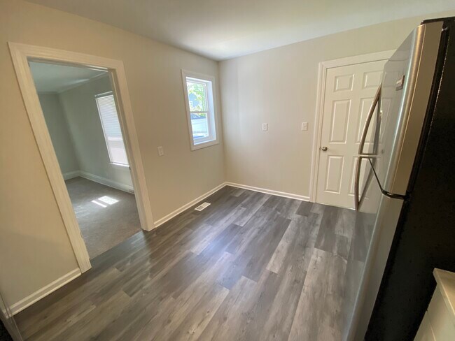 Kitchen - 69 Condon Ave