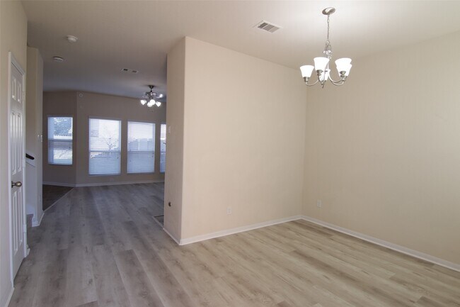 Foto del edificio - 15010 Calico Heights Ln