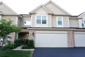 Building Photo - 172 Crescent Ln