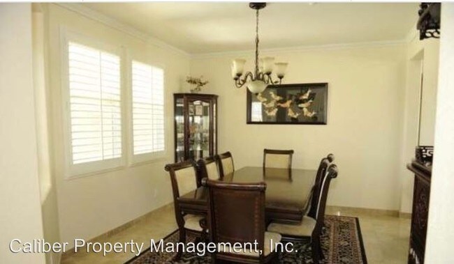 Foto del edificio - 5 br, 4 bath House - 16372 Basswood Lane