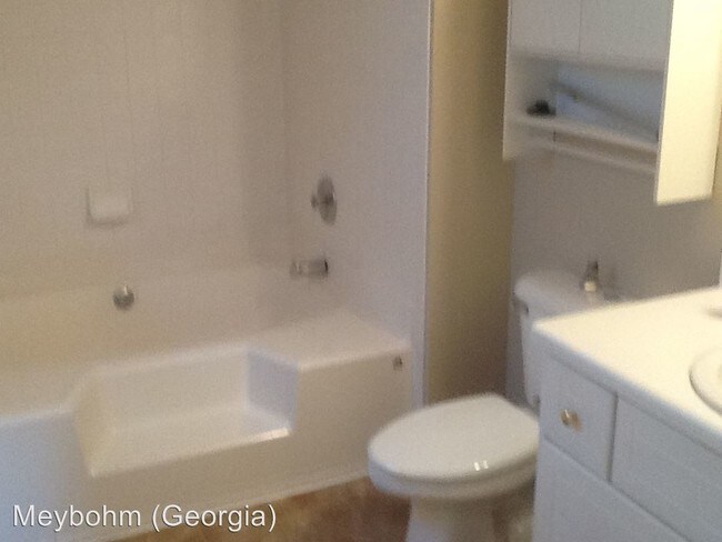 Building Photo - 2 br, 2 bath House - 1220 Kendall Court