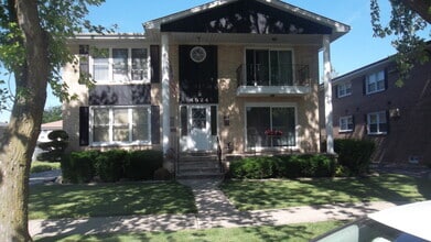 Building Photo - 4524 Park Ave
