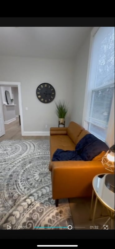 Foto del edificio - 704 Glenwood Ave