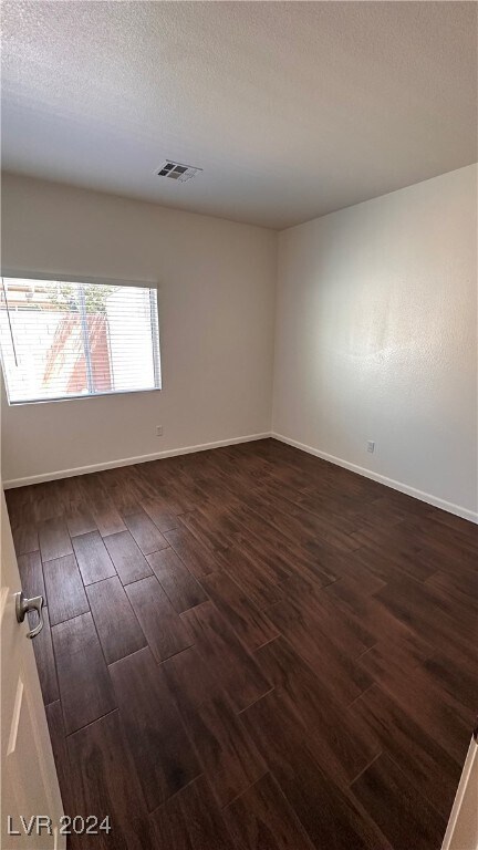 Foto del edificio - 5819 Badlands Ln