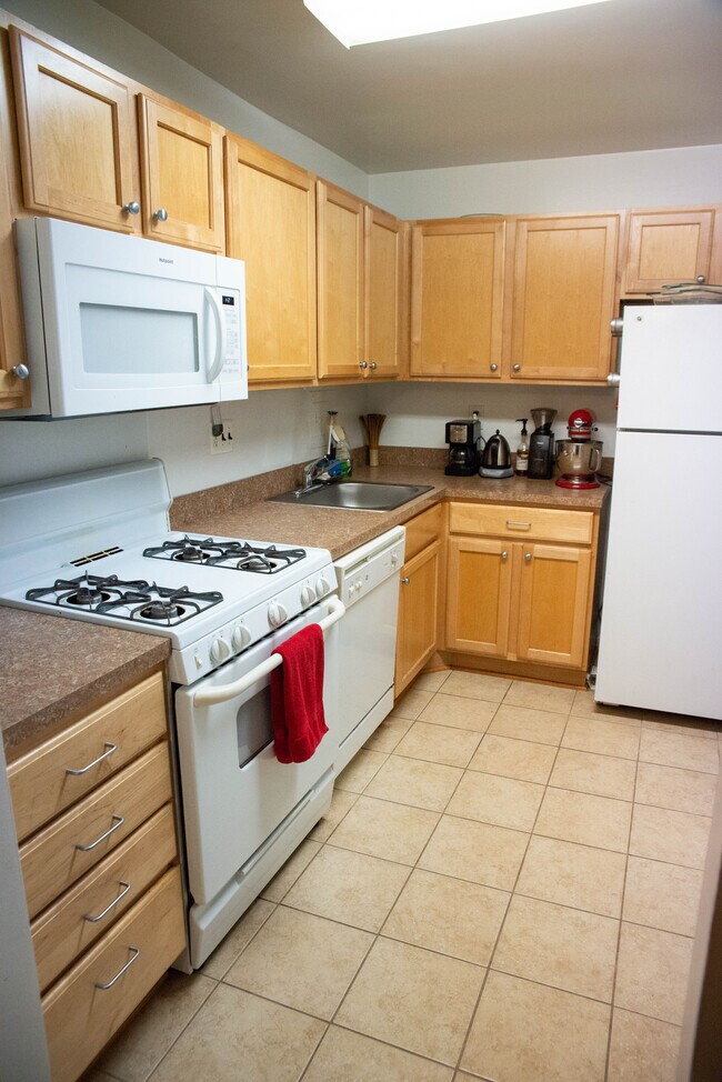 Foto del edificio - 4020 Washington Blvd