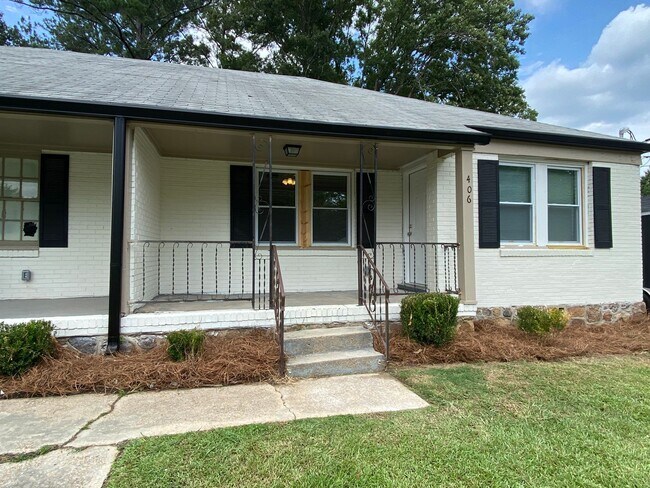 Building Photo - 406/408 North Elm Street