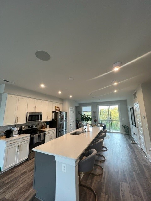 Foto del edificio - 5234 Old Main St