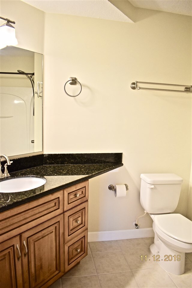 Building Photo - 1110 Vista Cove Rd