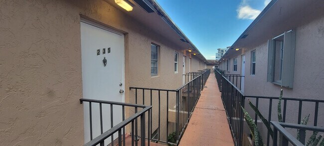 Foto del edificio - 600 SW 2nd Ave