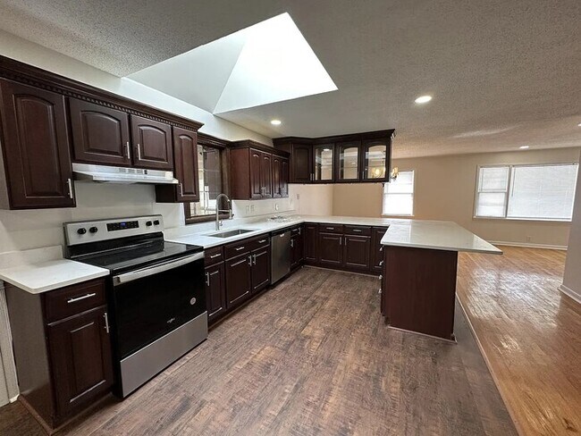 Foto del edificio - 2712 Garvin Rd NW