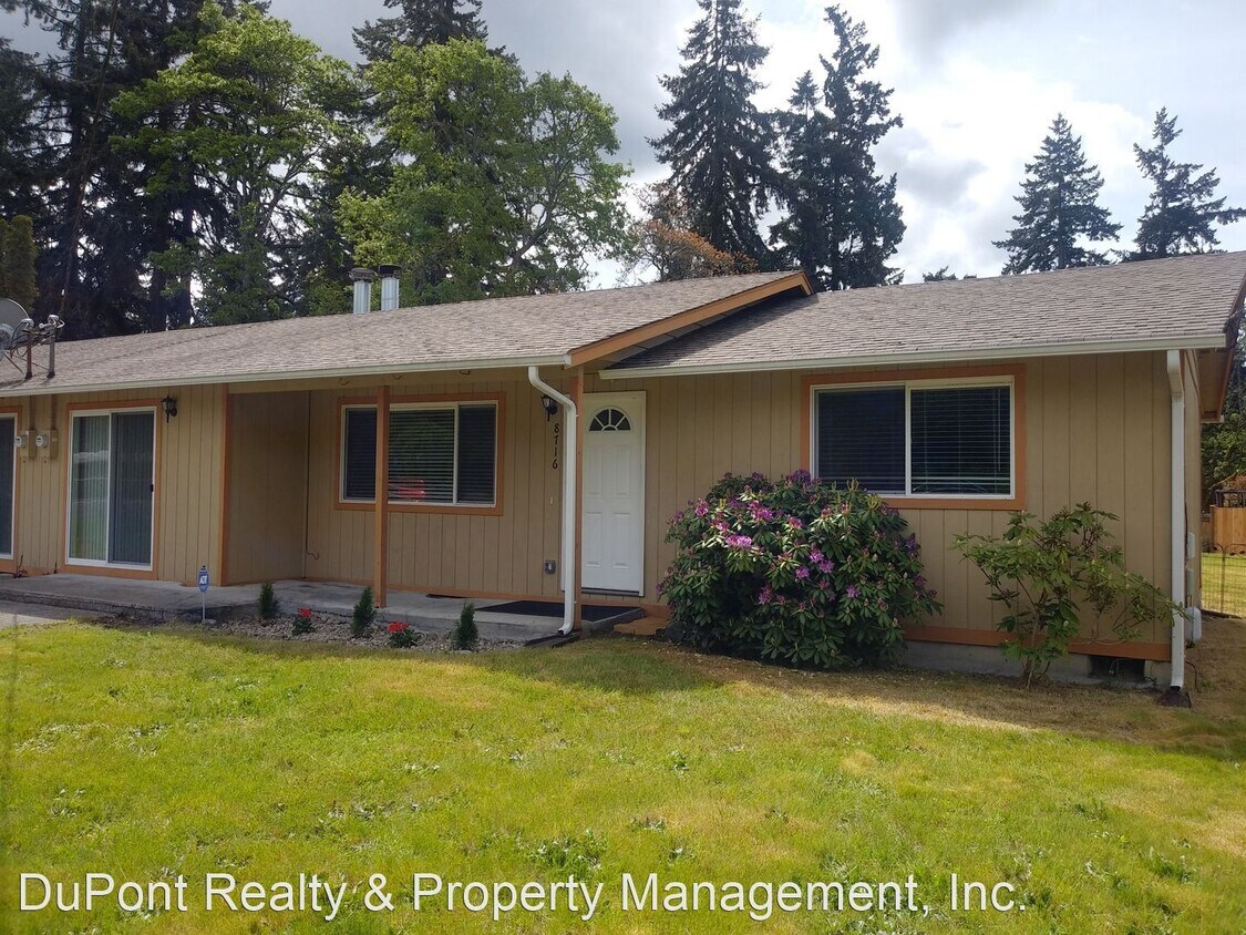 Primary Photo - 3 br, 1 bath House - 8716 Veteran's Drive SW