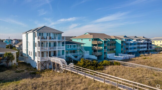 Foto del edificio - 502 N Carolina Beach Ave