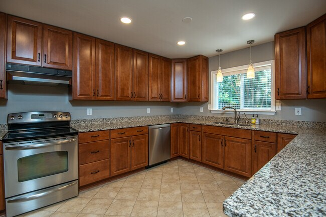 Building Photo - 2358 Wheystone Ct