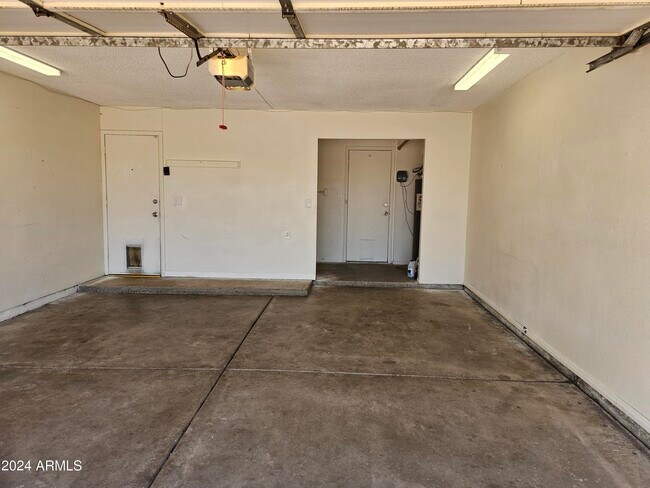 Building Photo - 3446 E Carol Ann Way