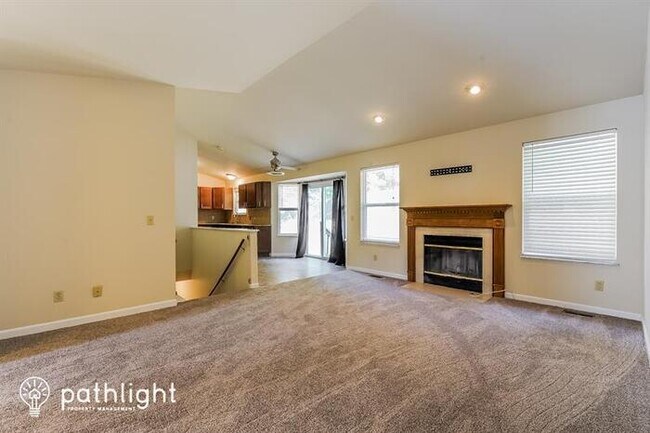 Building Photo - 9 Jennifers Glen, OFallon, MO, 63366