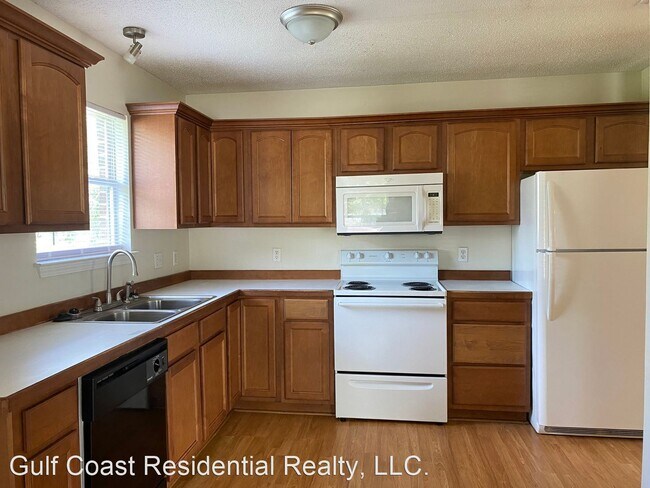 Building Photo - 3 br, 2 bath House - 10244 Cottage Ct.