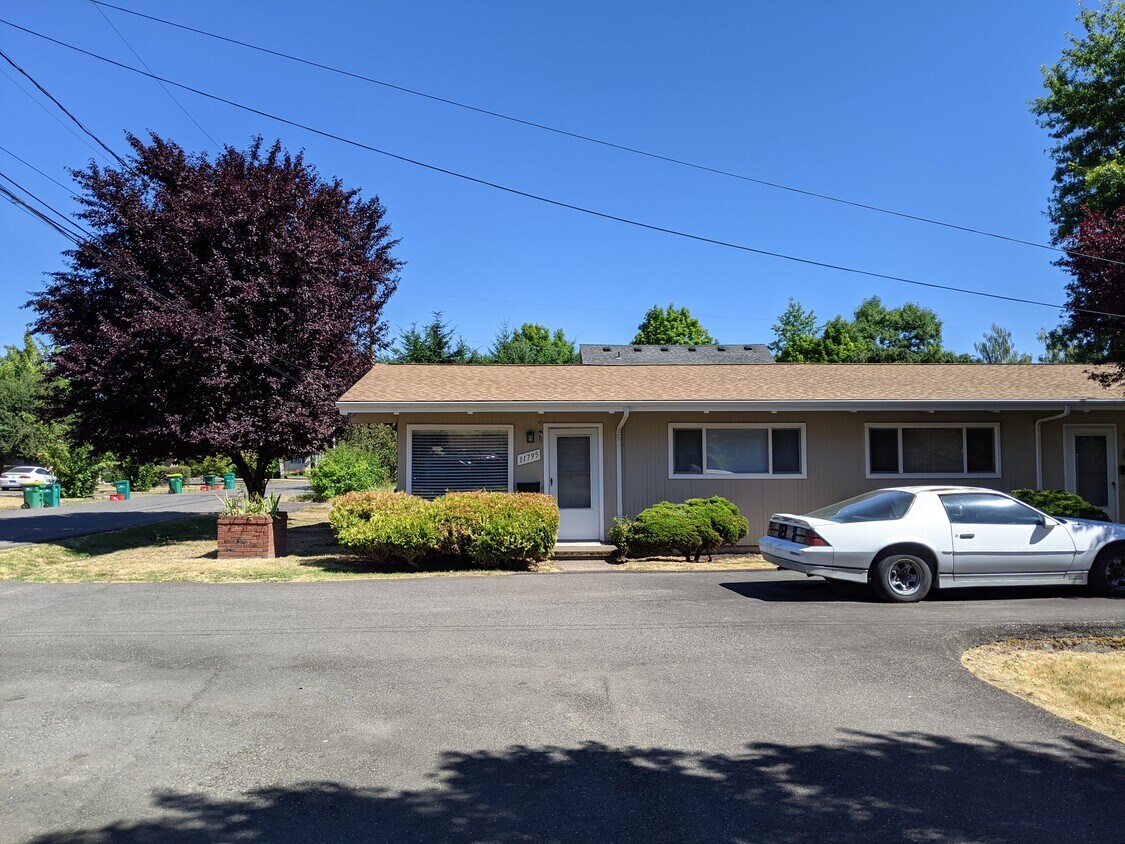 Foto principal - 11795 SW 7th St