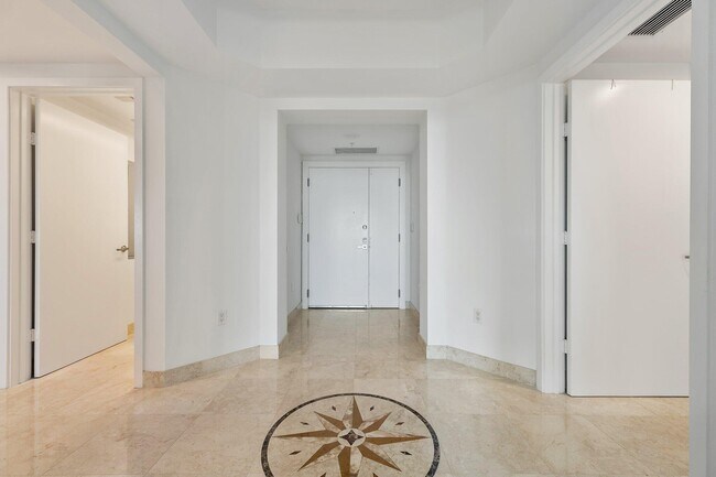 Foto del edificio - 3630 Gardens Pkwy