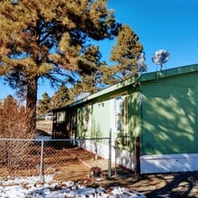 Building Photo - 87 Surrey Dr