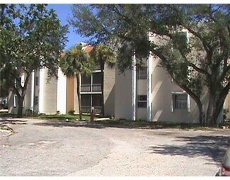 Building Photo - 622 NW 13th St