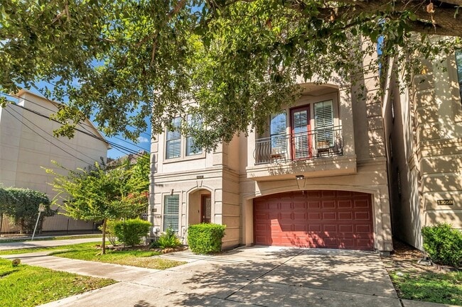 Photo - 1305 Studer Street House