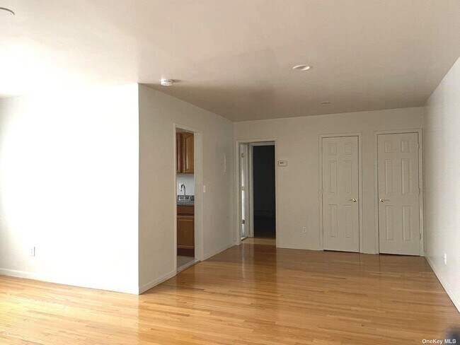 Foto del edificio - 400 N Corona Ave