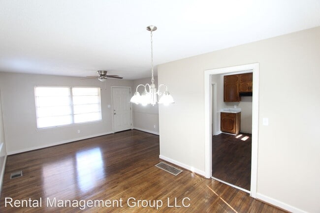 Building Photo - 3 br, 1 bath House - 1517 Carol Circle